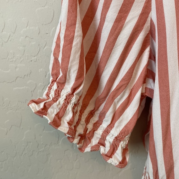 ❗️SOLD Madewell Short Sleeve Ruffle Peplum Pink & White Striped Blouse Small - Picture 4 of 7